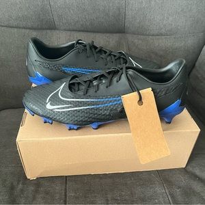 Men’s Size 12 Nike Phantom GX Club FG/MG Soccer Cleats - DD9473-040